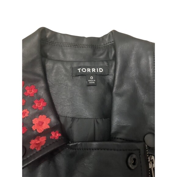Torrid Moto Jacket Womens Size 0 Black Rose Floral Embroidered Studded Zip - Picture 5 of 12